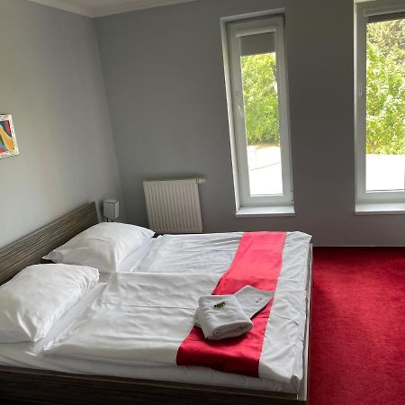 Hotel Olympia Копршивнице Экстерьер фото