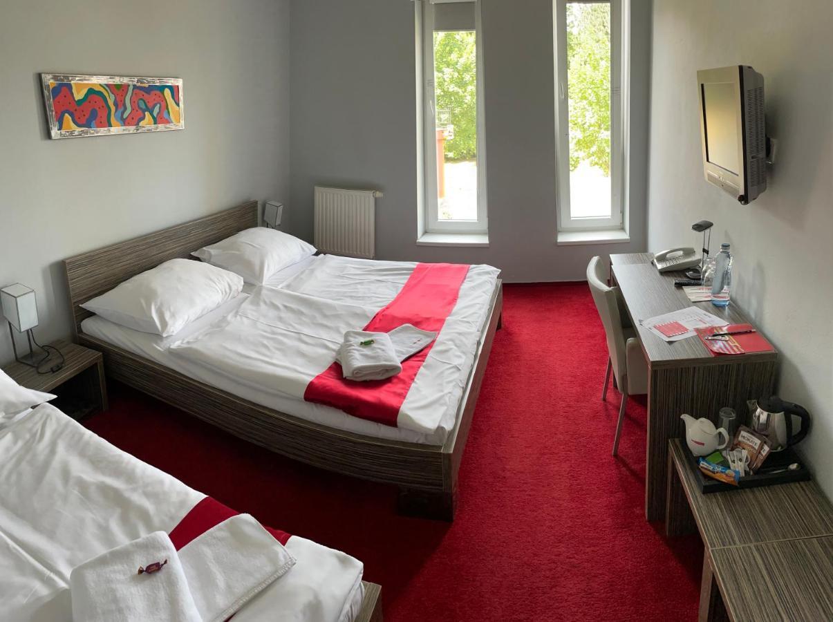 Hotel Olympia Копршивнице Экстерьер фото