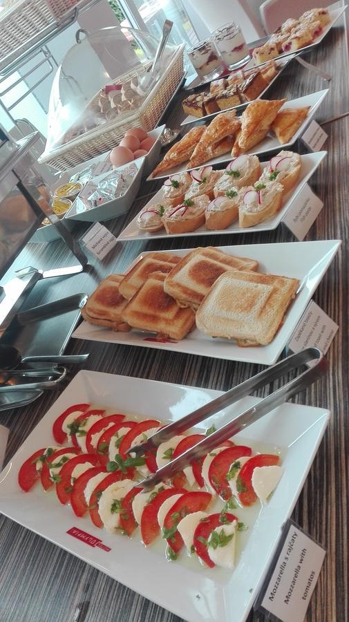 Hotel Olympia Копршивнице Экстерьер фото